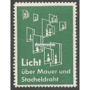 Licht über Mauer und Stacheldraht (001a)